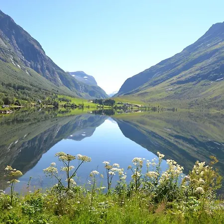 Lodge Solvang World Heritage